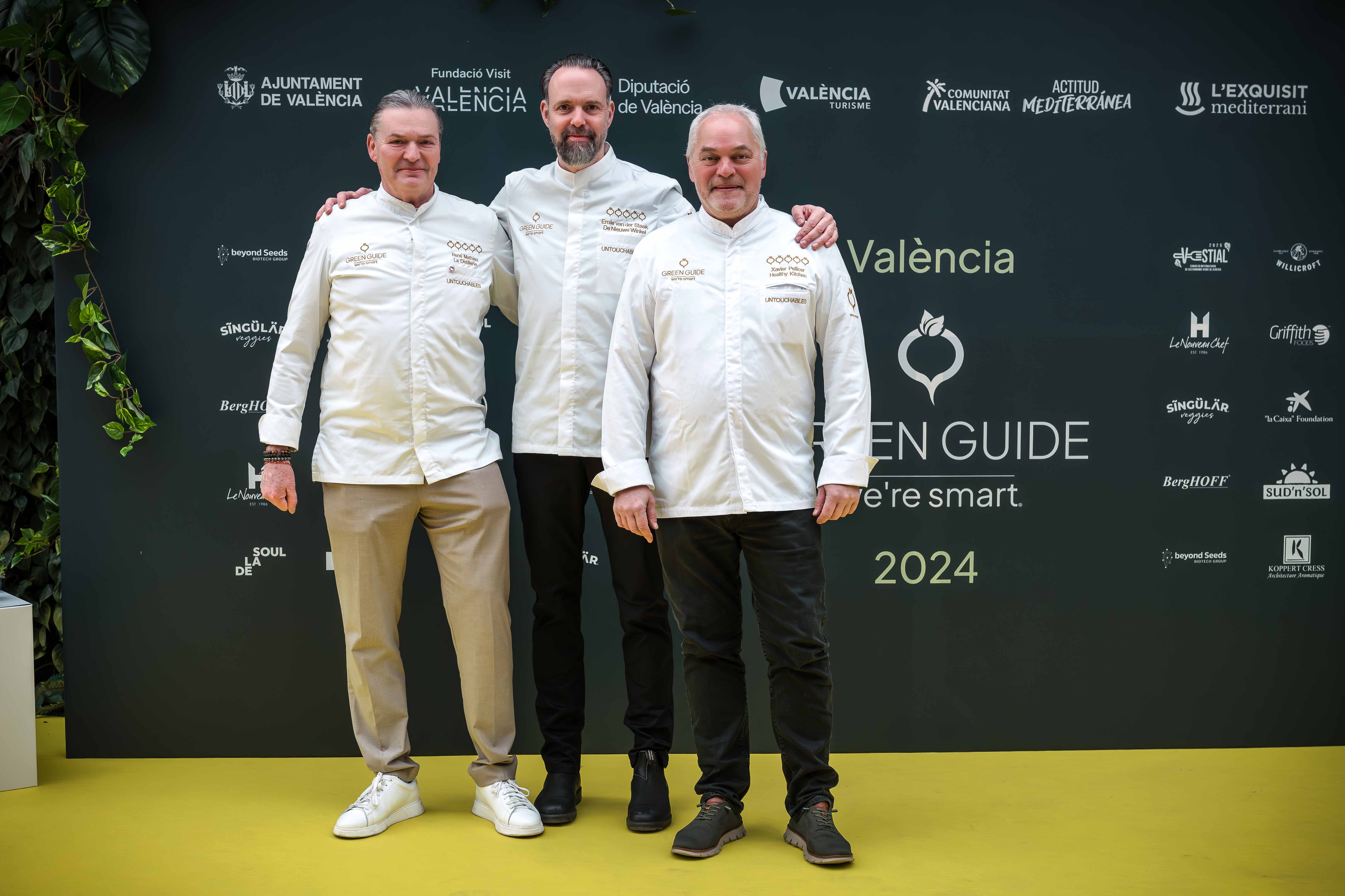 We're Smart untouchables