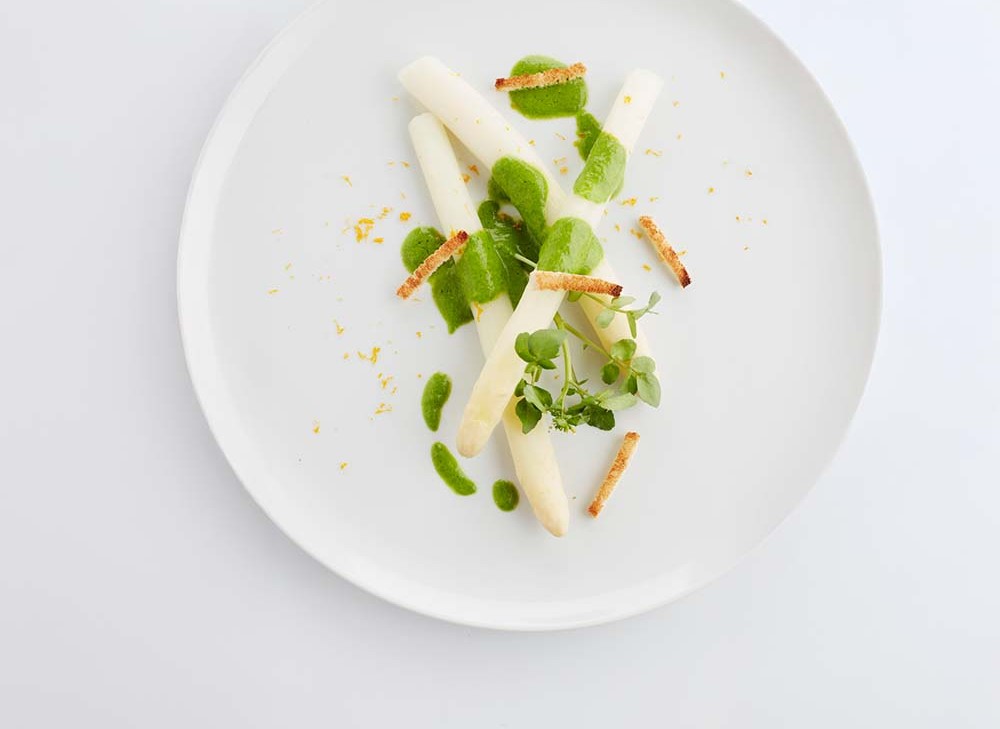 watercress jus with crisp asparagus, orange zest and bread croutons