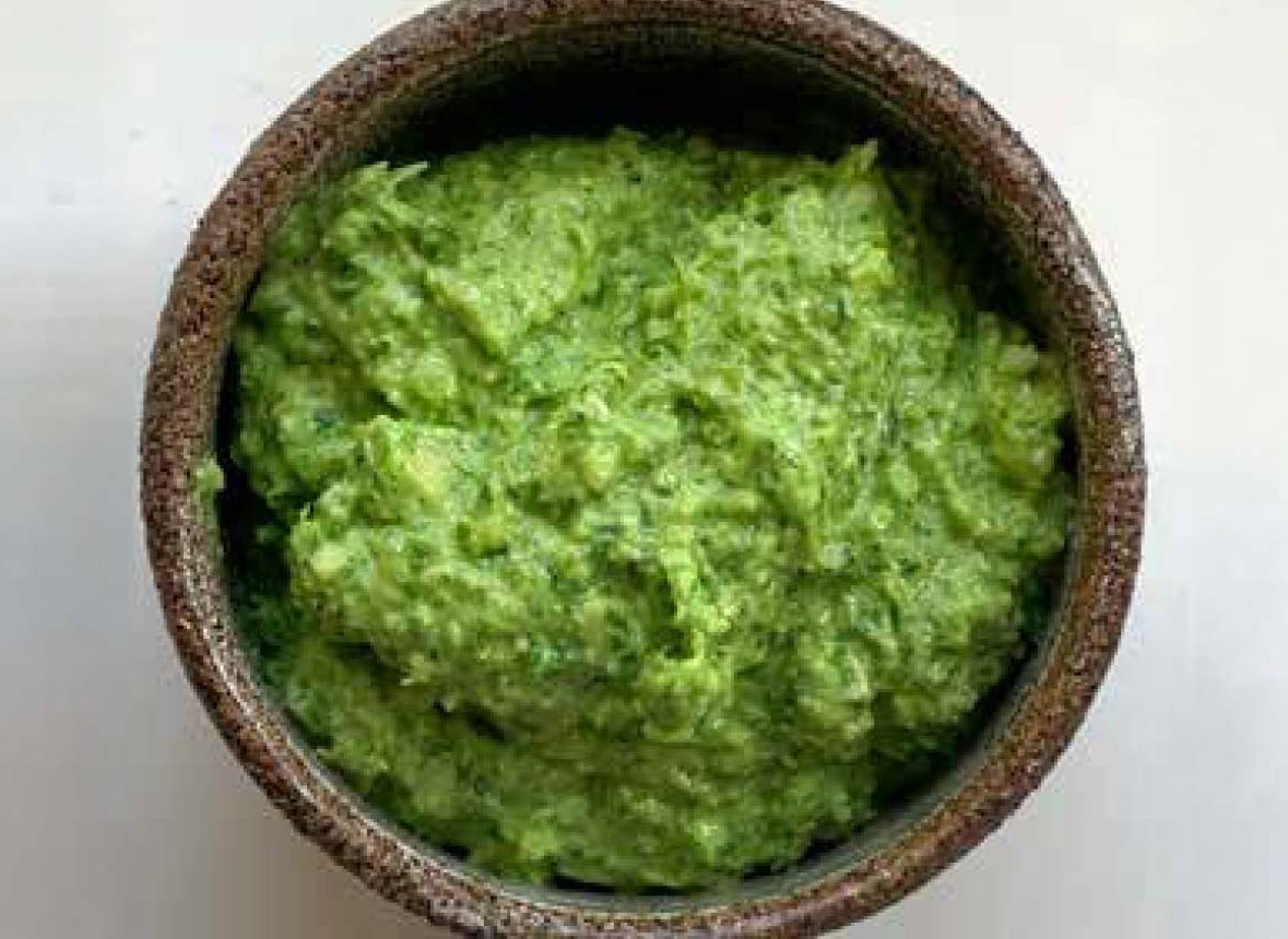 Lovage pesto