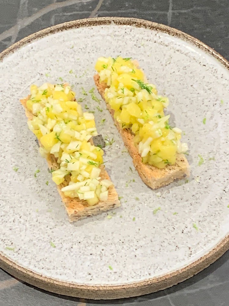 Mango turnip tartare with lime & dill on toast