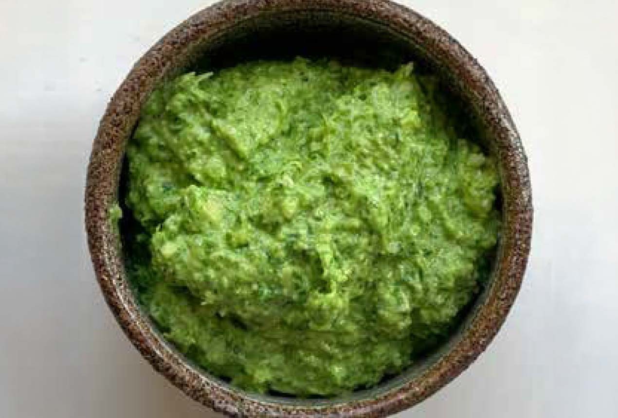 Lovage pesto